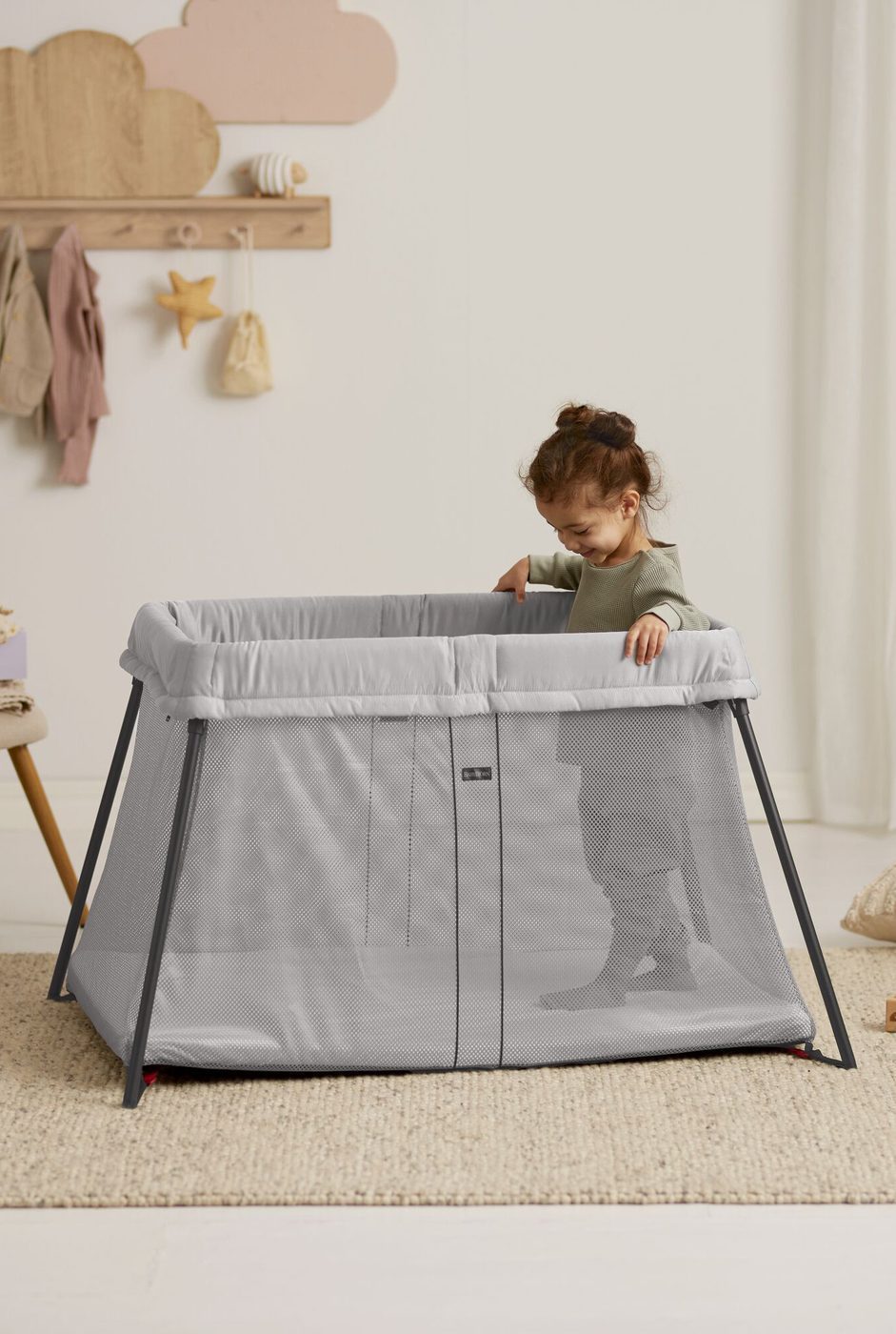 BabyBjörn Travel Cot Light